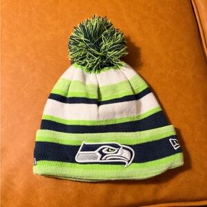 New Era Seattle Seahawks Pom Beanie - Navy & Green